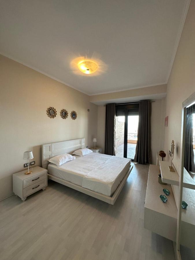 Luxury Penthouse B&E Apartment Sarande Exterior photo